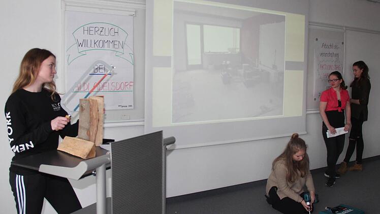 Der OBI-Sketch kam gut an. Foto: Johanna Blum