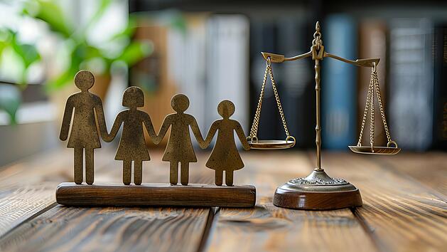 Erbe, Familie, Steuern, Enterben, Recht