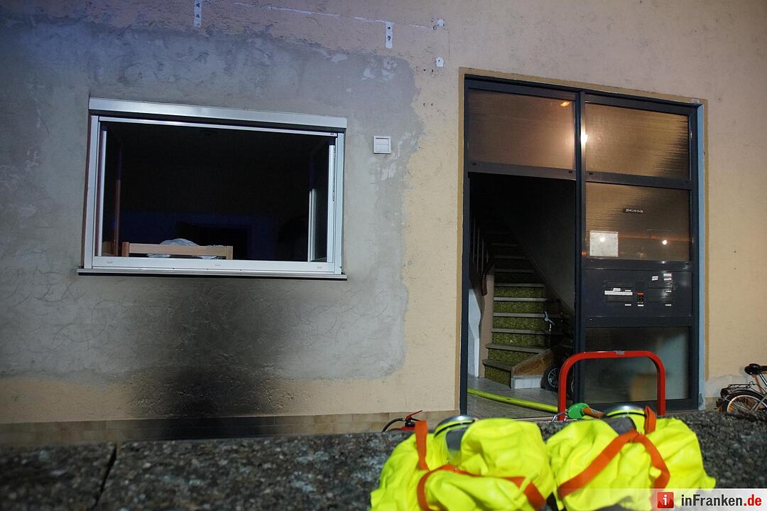 Neun Verletzte bei Brand in Asylunterkunft