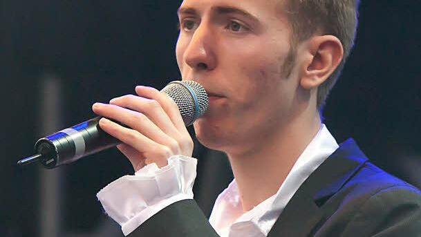 Mit toller Stimme beeindruckte Erik Konietzko