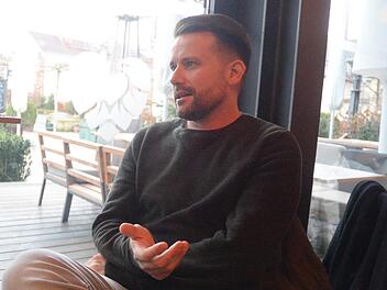 Der Bayreuther Lukas Brud ist Gesch&auml;ftsf&uuml;hrer des IFAB. Peter Mularczyk