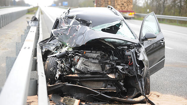 140.000 Euro Schaden bei  Unfall im Kreis Wei&szlig;enburg-Gunzenhausen