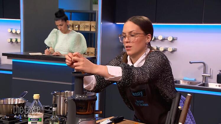 Jenny, die Hobbyk&ouml;chin aus M&uuml;nchen, hat es ganz weit gebracht. In der Finalsendung kooperierte sie einmal mehr sehr eng mit ihrer Mentorin Elif Oskan.