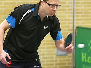 Gregor Zech gewann zwar ein Einzel und sein Doppel mit Pierre Popp, doch am Ende unterlag der ATS Kulmbach dem Tabellenletzten aus Stockheim mit 5:9. Foto: Monika Limmer