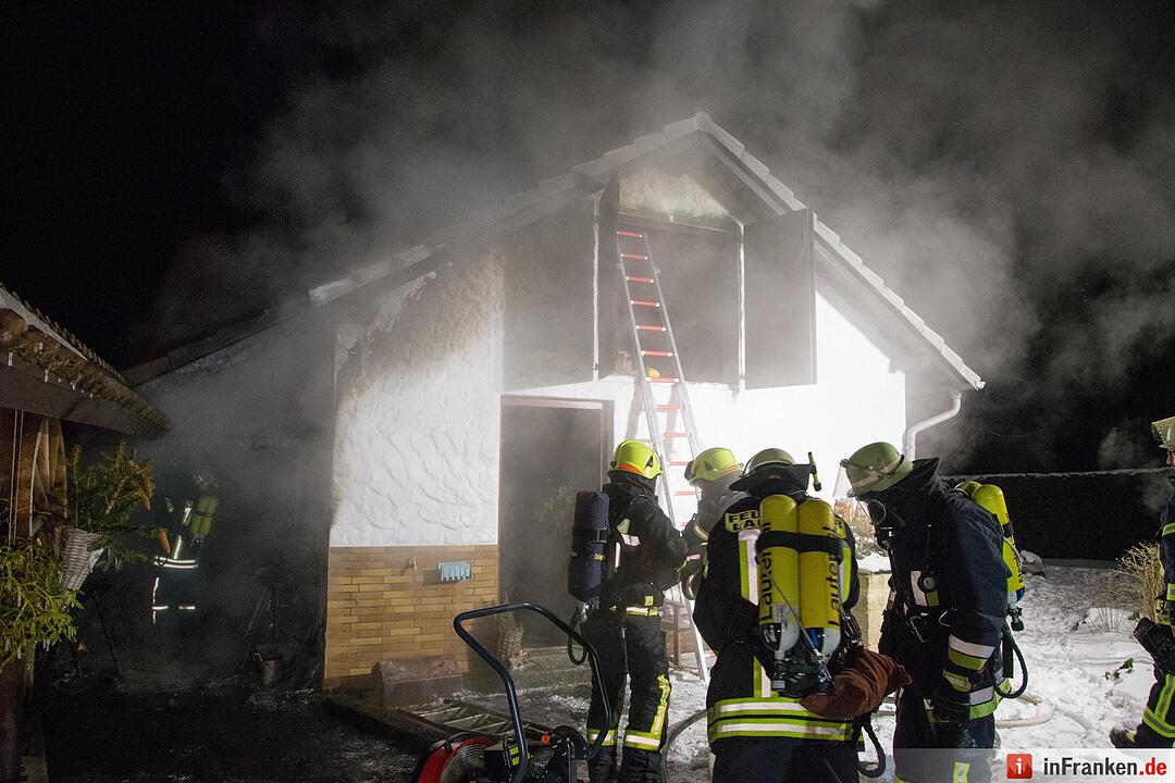 Werkstatt stand in Unterlauter in Flammen