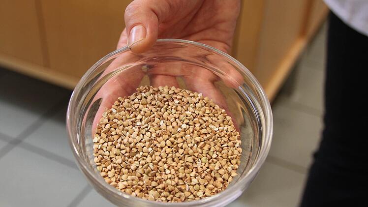 Ein Schälchen Buchweizen Foto: Ulrike Müller