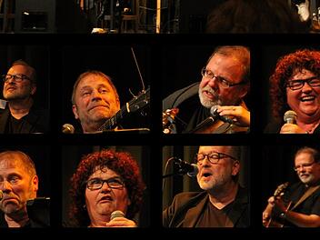 "4 Souls" - das sind Sonja Tonn, Wulli Wullenschläger, Christian Poellmann und Jürgen Hofmann. Sie traten am Samstagabend in der Fortuna Kulturfabrik Höchstadt auf. Michael Busch