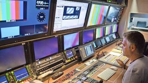 Die Technik hat's gut. Zumindest im Übertragungswagen des Bayerischen Rundfunks. Dort arbeitete Robert Linseisen bei Kühlung, damit die Systeme nicht abstürzen.