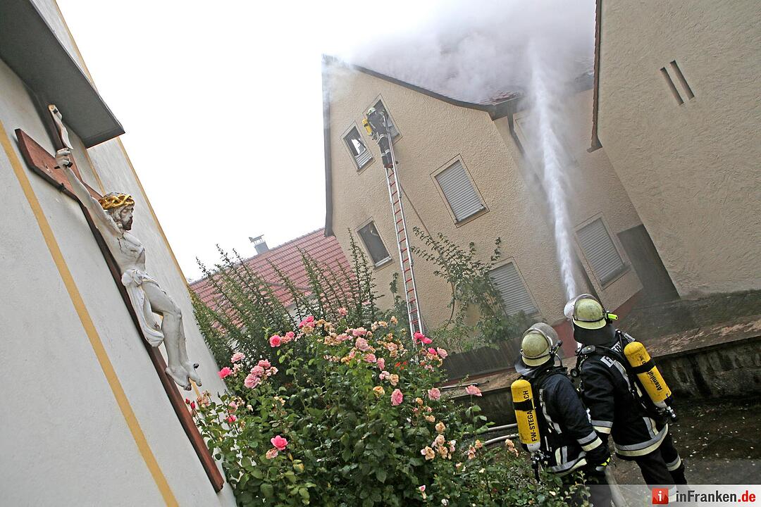Brand in Wohnhaus in Schönbrunn