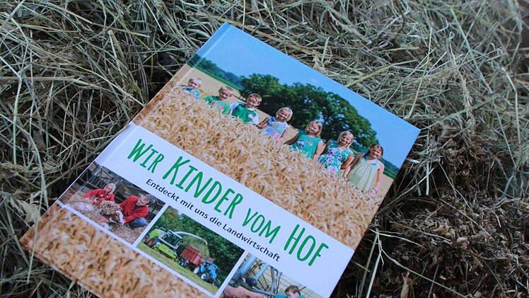 "Wir Kinder vom Hof" erzählt Geschichten aus dem Bauernhof-Leben - von Kindern, für Kinder. Carmen  Schmitt