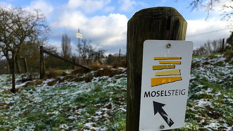 Der Moselsteig ist sowohl von Perl nach Koblenz, als auch anders herum gut markiert.