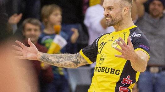 Wie eine Statue: Florian Billek vom HSC Coburg. Uwe Gick