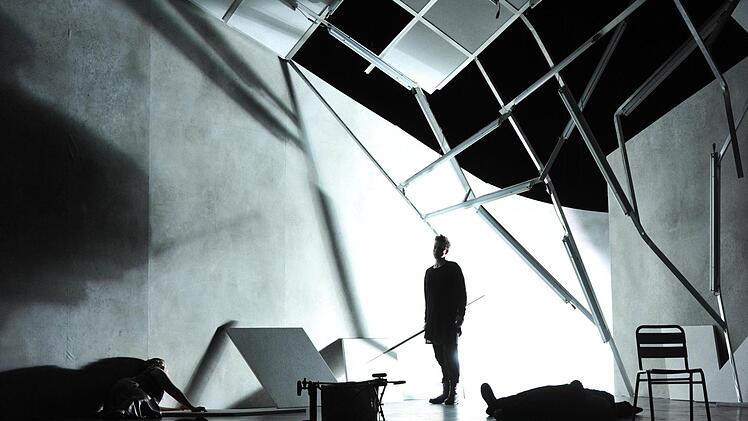 Richard Wagners "Parsifal" feierte Premiere am Landestheater Coburg. Szene aus der Neuinszenierung von Jakob Peters-MesserFoto: Andrea Kremper