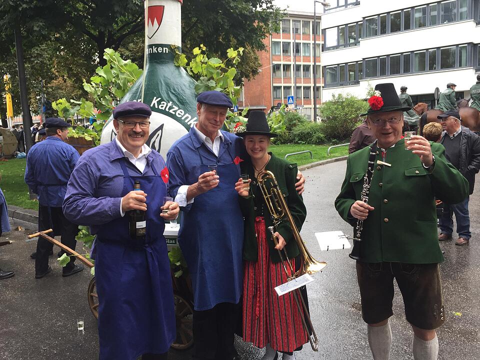 Wiesn-einzug der Winzer