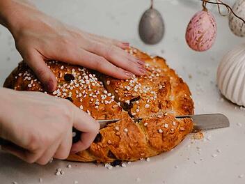 Osterbrot-backen.jpg