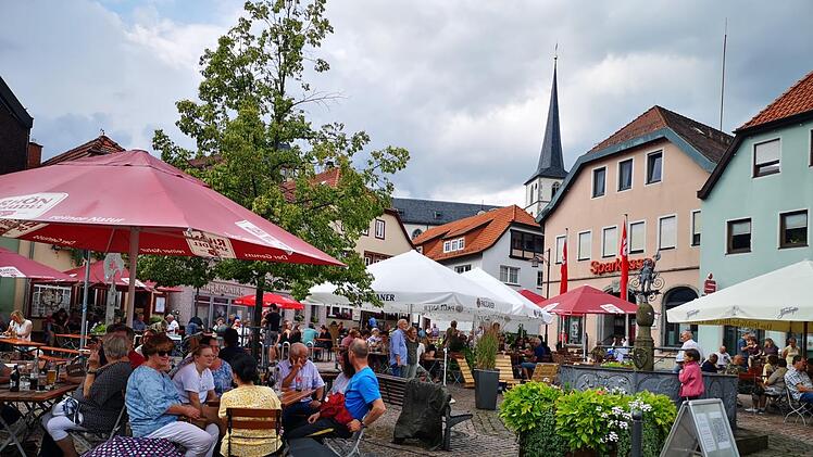Um Bischofsheims Altstadt attraktiver zu gestalten, gibt es in  diesem und nächstem Jahr die Möglichkeit über einen Projektfond  diverse Initiativen finanzieren zu lassen. Foto: Marion Eckert