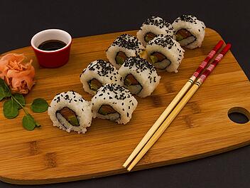 In Würzburg bieten zahlreiche Restaurants leckeres Sushi an.
