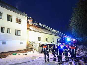 Feuer im Dachstuhl einer Scheune in Stappenbach