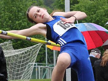 Sophia Konopka vom TSV Bad Kissingen erzielte bei ihrem Sieg im Blockmehrkampf Sprint/Sprung ein Top-Resultat in Kitzingen, dass Rang drei in Bayern bedeutet. Foto: Reinhold Nürnberger