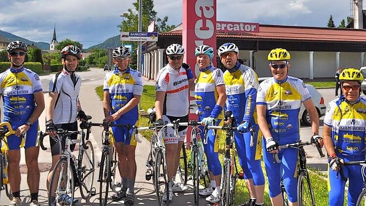Erste Ausfahrt - Prolog in Kranj (Krainburg) - am einzigen Sonnentag.