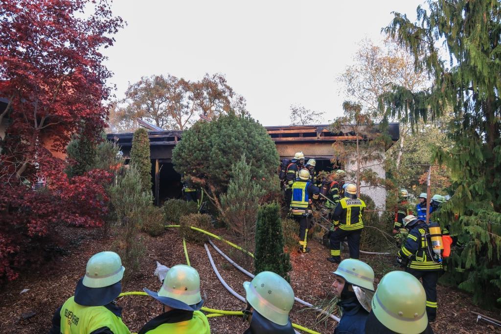 Großbrand im Kreis Bamberg: Wohnhaus steht in Flammen