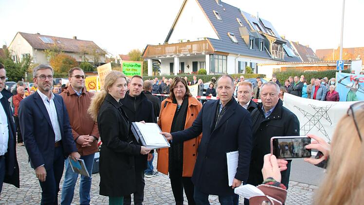 Eindrücke von der Demo gegen die P 43 in Elfershausen.