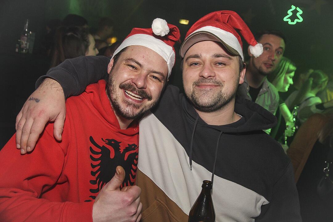 Partystimmung an Heiligabend