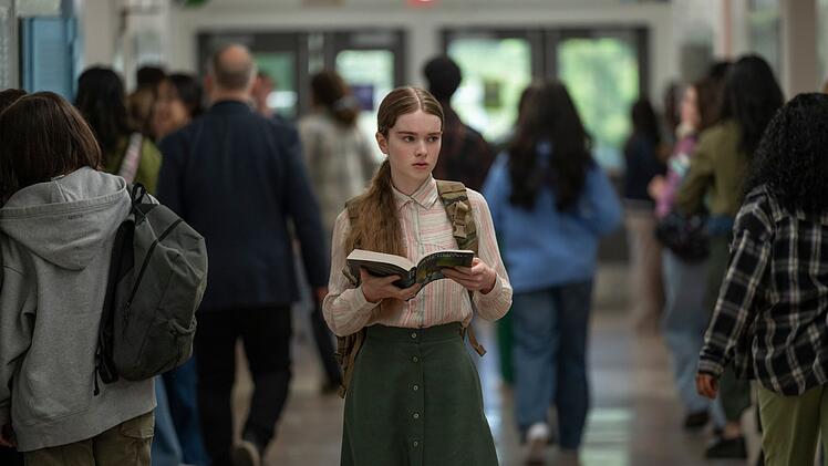 Carrie (Summer H. Howell) ist die Geschichte einer eigentlich gutherzigen 16-J&auml;hrigen, der in der Schule &uuml;bel mitgespielt wird. Ihre Rache: Sie ist telekinetisch begabt und kann damit gro&szlig;en Schaden anrichten.