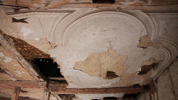 Stuckdecke im Ebenhäuser Schloss.Heike Beudert