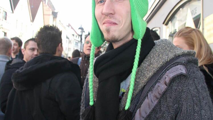 Ein echter Hingucker war auch die Froschmütze von Jeffrey Stark.