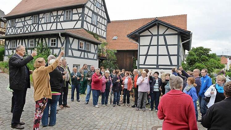 Die Mürsbacher feierten, als sie Ende Juni letzten Jahres das Wettbewerbs-Ergebnis erfuhren. Archivbild: Ronald Rinklef
