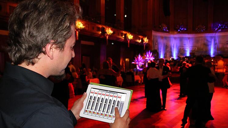 Eindrücke von Rakoczy-Ball und Gläser-Polonaise. Foto: Ralf Ruppert