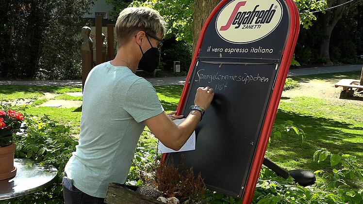Bamberger Café begrüßt Gäste mit Gratis-Getränk