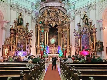 Die Klosterkirche Banz ist bei einer Nachtführung zu erleben.