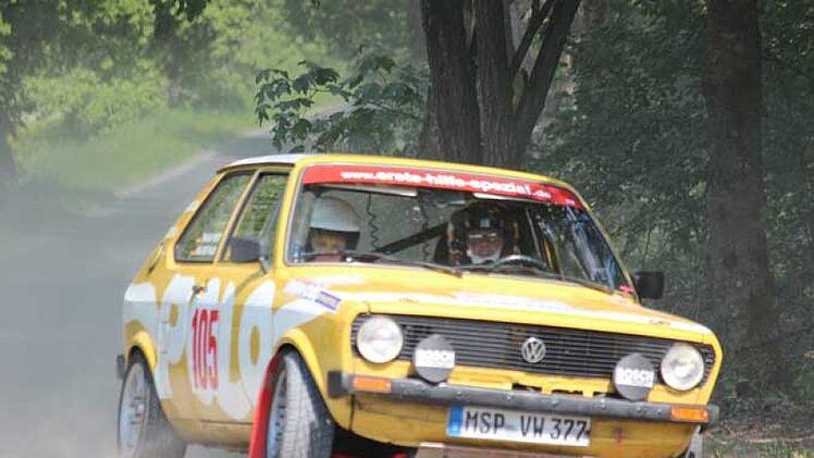 Das Ehepaar Palm aus Karlstadt (AC Schweinfurt) im VW Polo belegte in der Retrowertung Platz 25.Frank Schöner