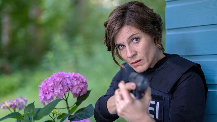 Seit 2017 ermittelt Christina Hecke als empathische Hauptkommissarin Judith Mohn im Saarland. Mit ihrem Kollegen Freddy versucht sie, eine Stalkerin auf Rachefeldzug zu stoppen.
