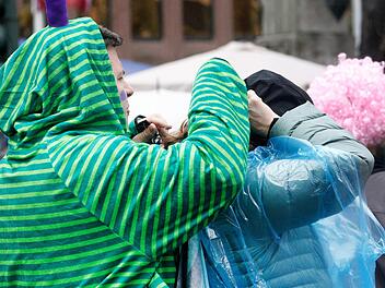 F&uuml;r den Rosenmontag sind Sturmb&ouml;en bis zu Windst&auml;rke zehn vorhergesagt. Foto: Roland Weihrauch/dpa