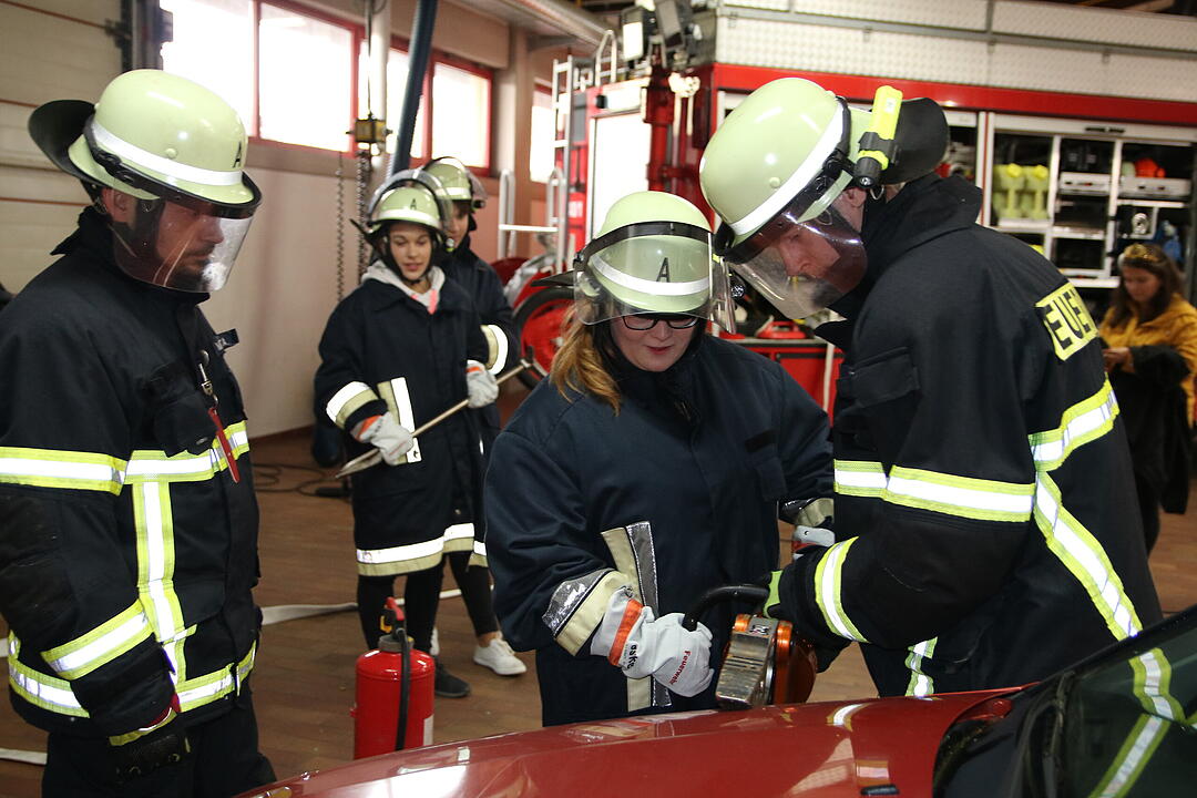 Prinzessinnen bei Feuerwehr