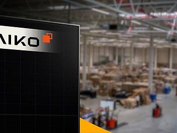 Balkonkraftwerk: solago setzt auf AIKO-Solarmodule – mehr Power für weniger Geld
