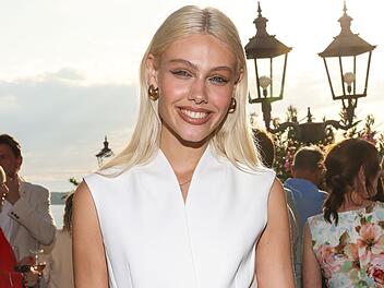 GNTM-Gewinnerin Daniela Djokic hat ihre Beziehung zu Samuel Dohmen öffentlich gemacht.