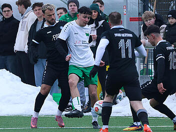 Stockheim bietet bayerischen Hallenmeister Paroli
