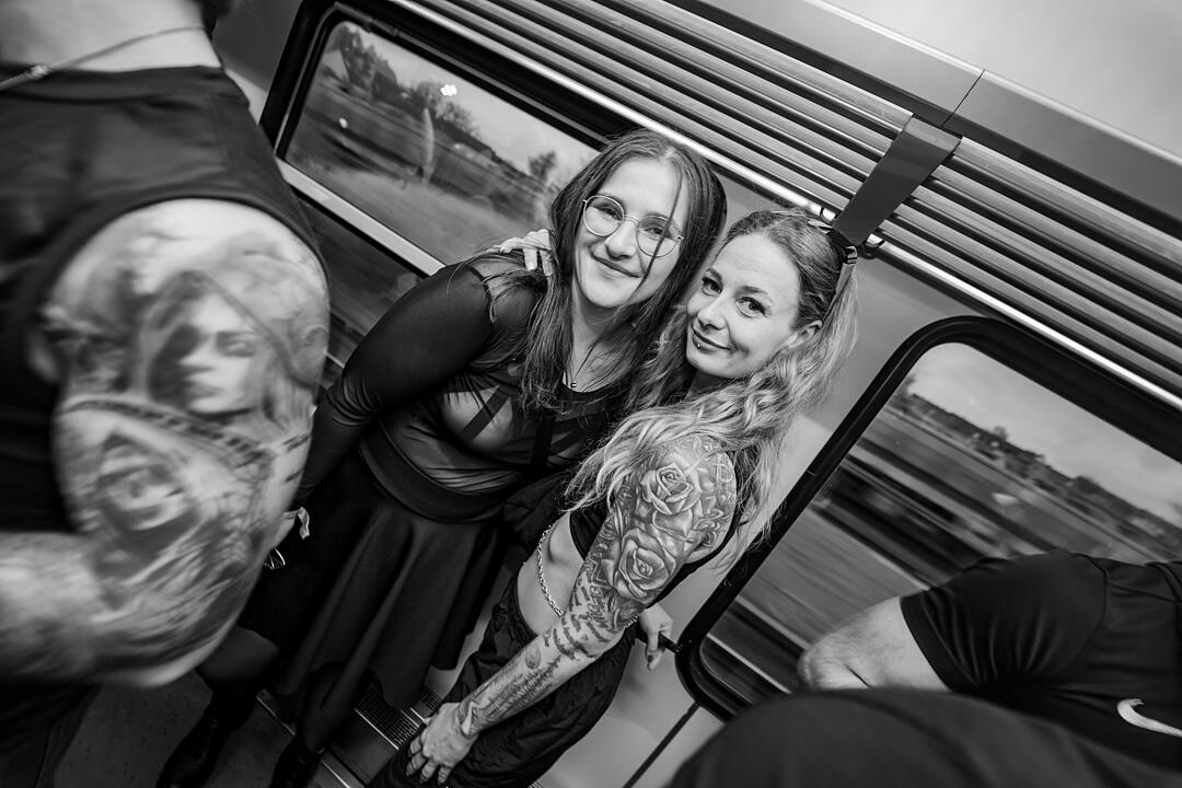 Die beste Party im Zug!