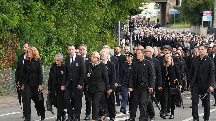 Trauerfeier für erschossenen Polizisten