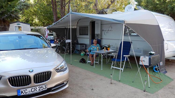 Christine Raab beim Camping in Frankreich 2014 Foto: privat