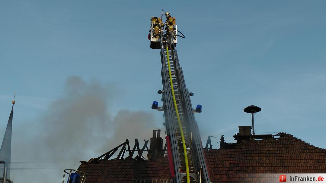 Gemeindehaus in Altenmuenster Ortskern niedergebrannt