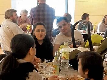 Auch Neugeborene waren unter den Teilnehmern des Treffens.