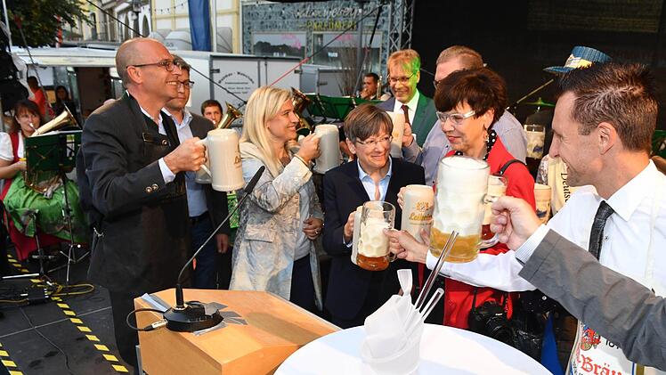 Ein Prosit auf einen gelungenen 39. Korbmarkt