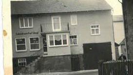 Ein Bild aus der Vergangenheit: Das Geschäft Kolonialwaren Karl Stumpf in Motten. Foto: Archiv Familie Stumpf