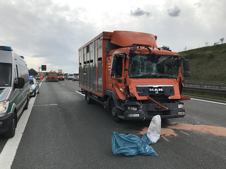 Auffahrunfall auf A9 bei Münchberg