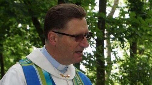 Diakon Krefft zelebrierte den Wortgottesdienst. Foto: Marion Eckert